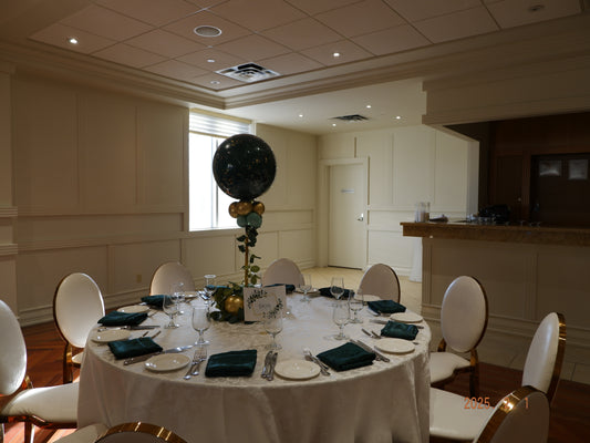 Balloon Centerpiece for rent in Toronto