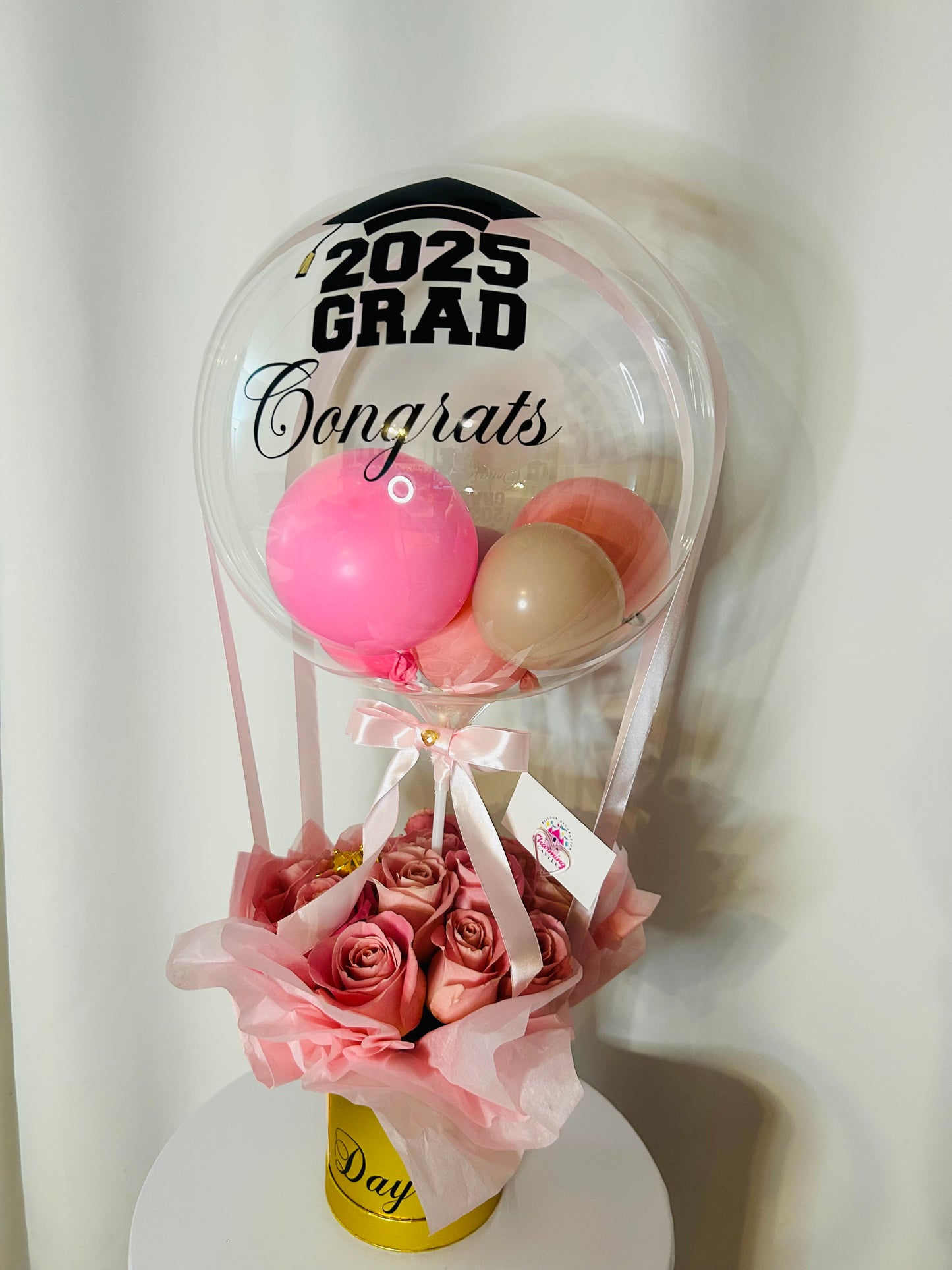 Graduation Bobo Balloon with Roses