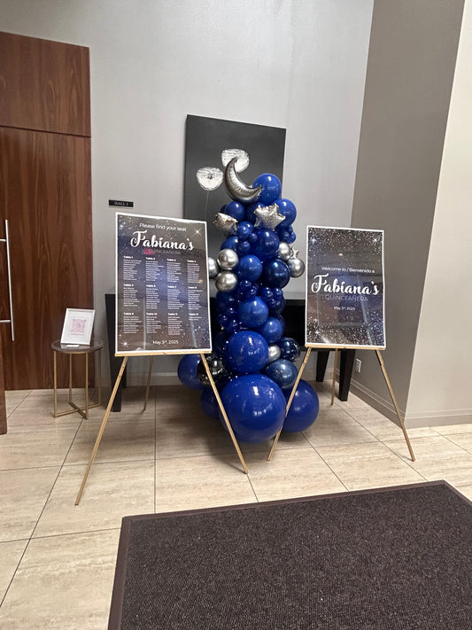 Quinceañera Welcome Sign with Garland available in the GTA