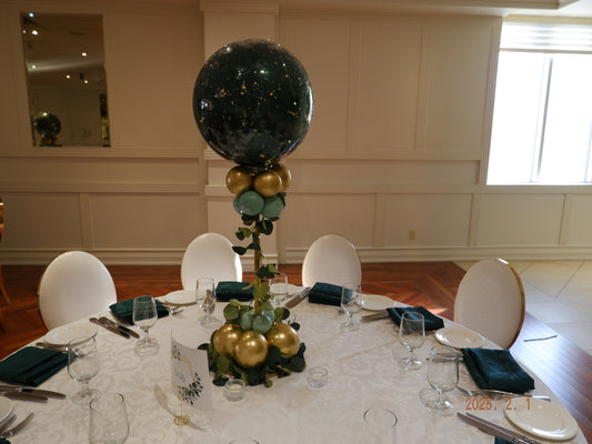 Balloon Centerpiece for rent in Toronto